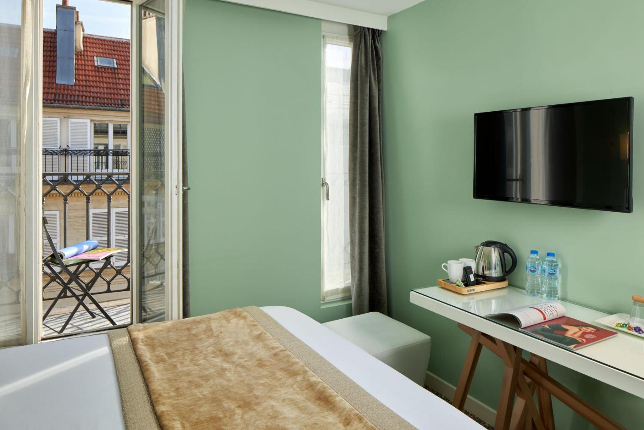 Deluxe, GRAND HOTEL MALHER 8/8