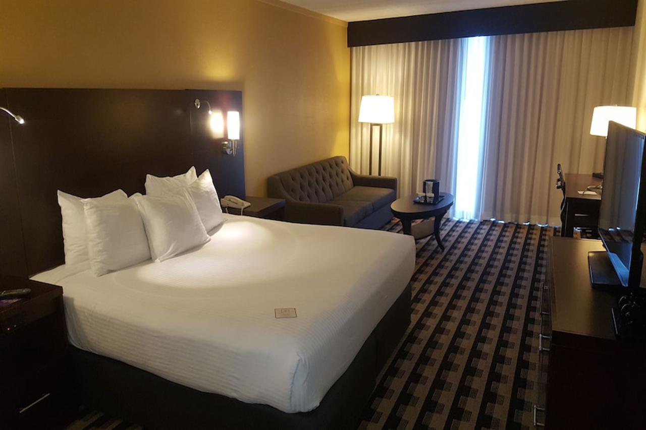 M Hotel Buffalo 12/48