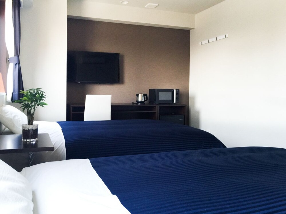 Hotel Livemax Kasai-Ekimae 6/30
