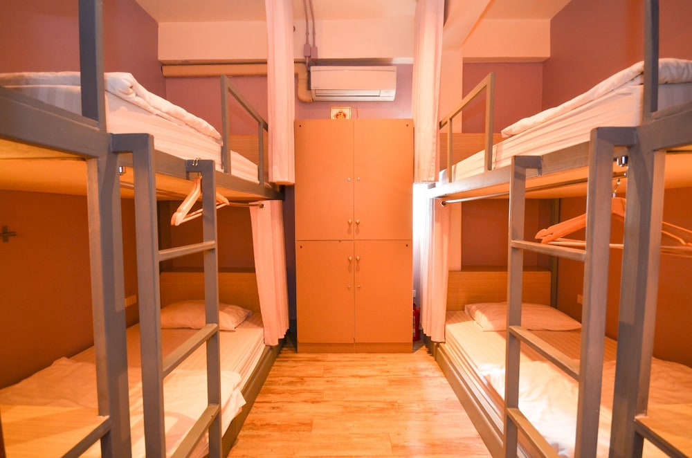 Good Day Hostel 2/63