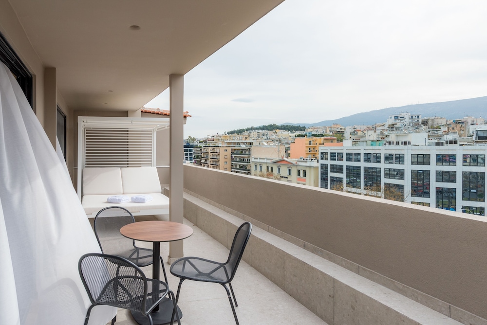 Urban Frame Acropolis 47/59