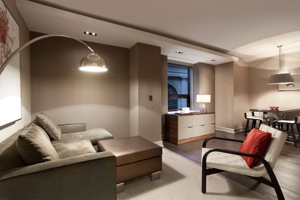 Hyatt Grand Central New York 53/88