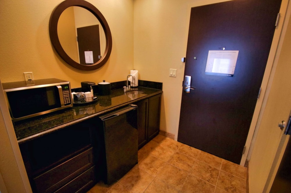 Hampton Inn & Suites Jacksonville - Beach Boulevard/Mayo Clinic Area 10/54