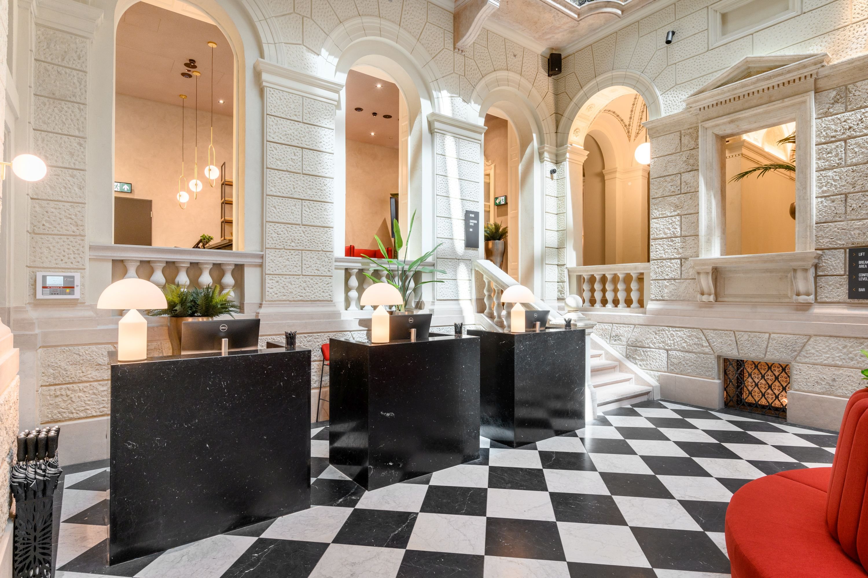 Hotel Oktogon Haggenmacher 4/50