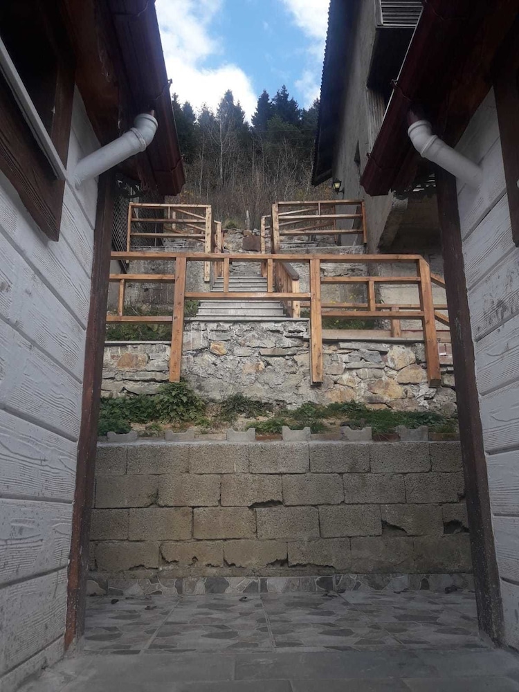 Pervanoglu Dinlenme Tesisi Motel 14/22