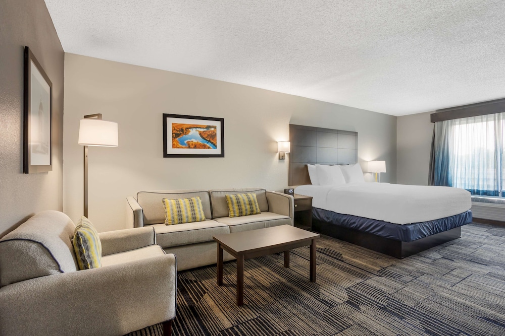 غرفة تنفيذية بسرير كينج، Best Western Plus Columbia Inn 4/7