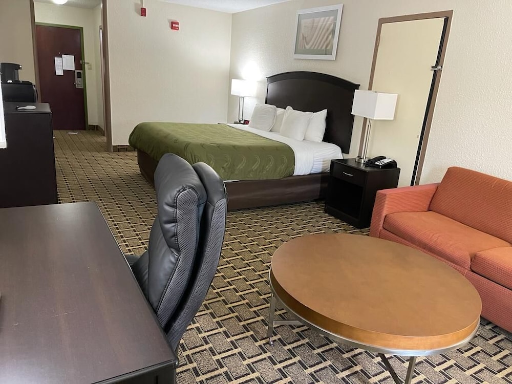 Quality Inn Vincennes 19/27