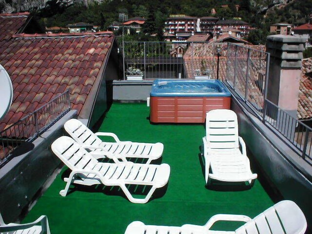 Hotel Doria 33/38