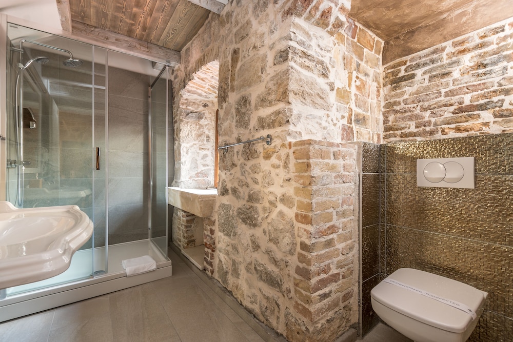Heritage Palace Varos - MAG Quaint & Elegant Boutique Hotels 78/81
