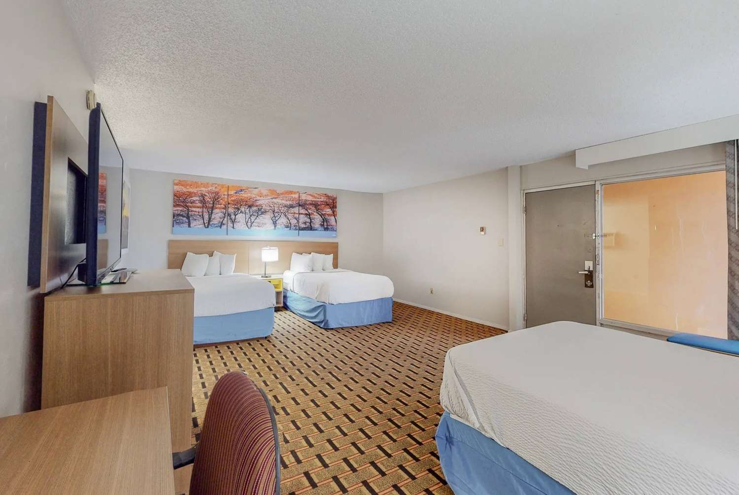 Days Inn by Wyndham Socorro 7/13