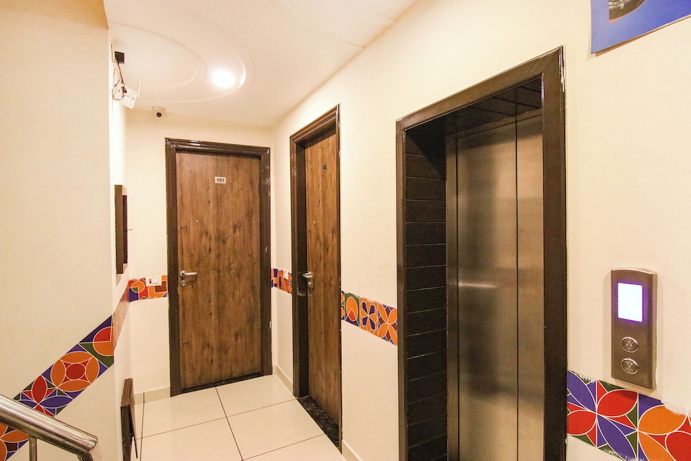 Fabhotel Rosewood Inn Gt Road 27/36