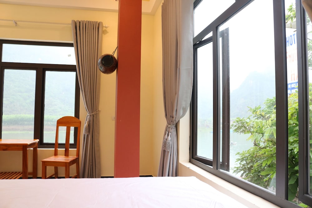 Phong Nha Coco Riverside Homestay 12/50