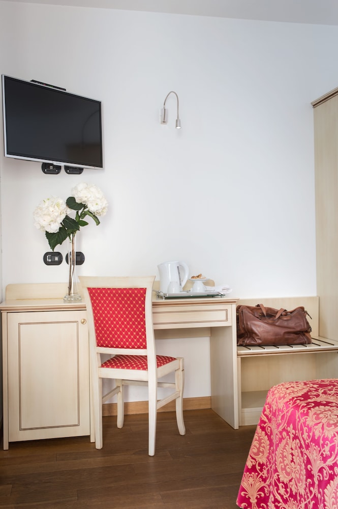 Hotel La Villetta 52/65