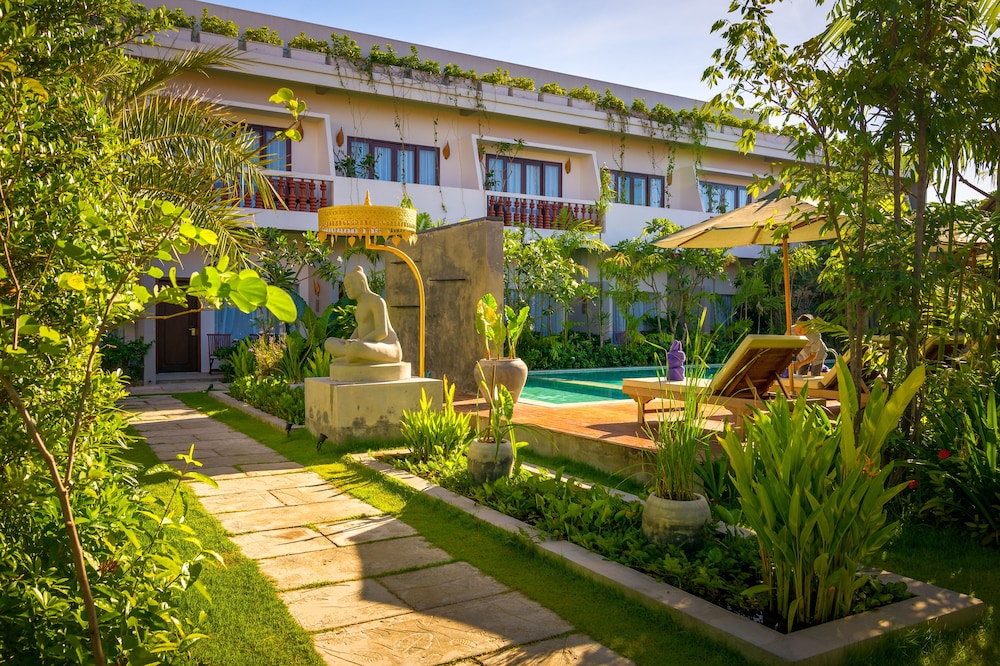Sabara Angkor Resort & Spa 40/50