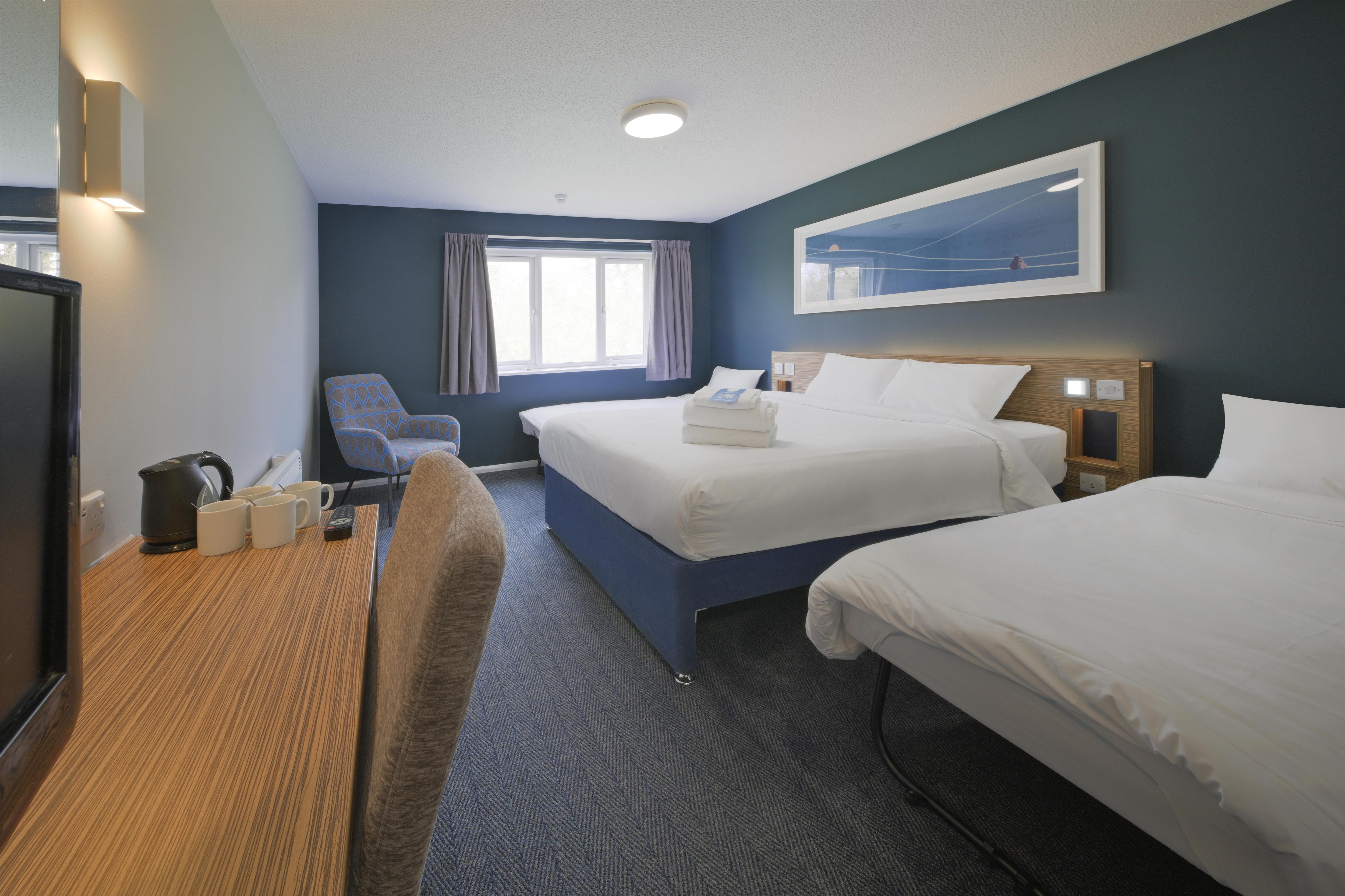 Travelodge Swansea M4 28/39