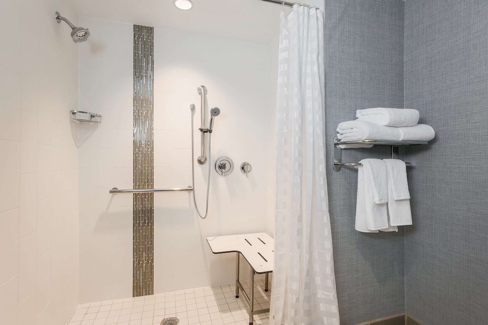 Hyatt Place Austin Cedar Park 49/50