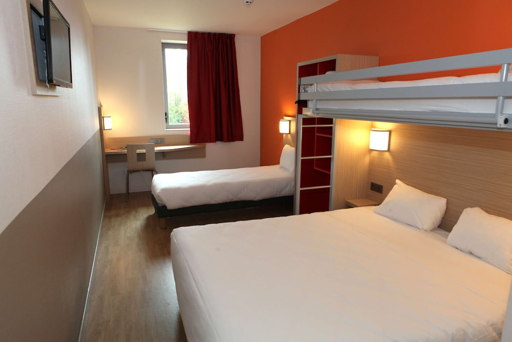 B&B HOTEL Laval Ouest 6/32