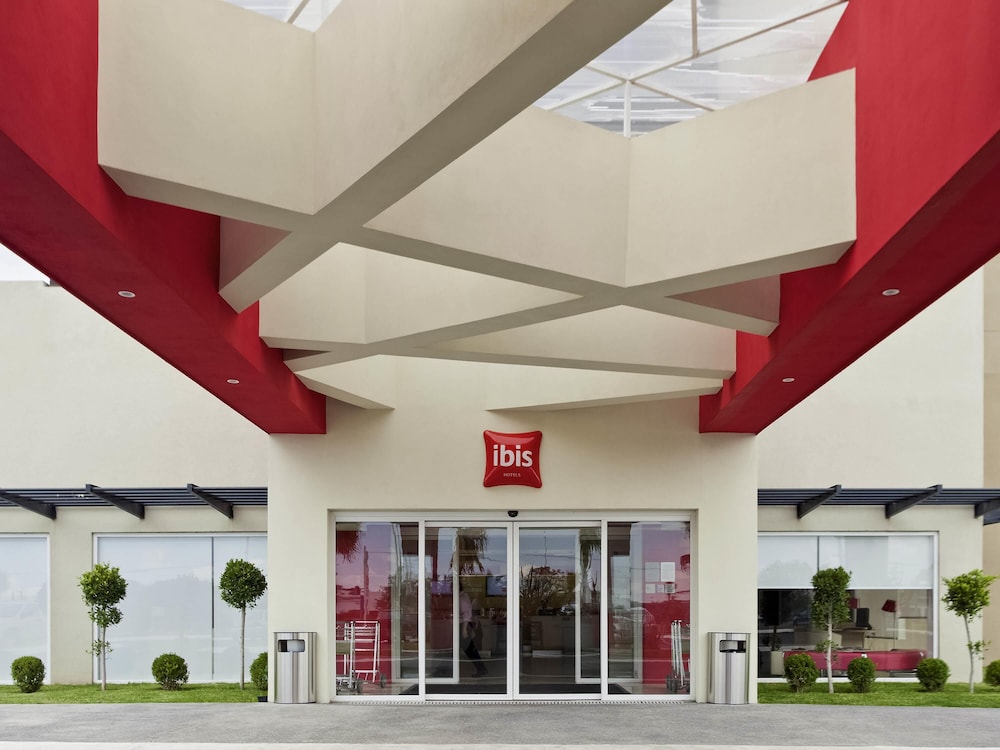 Ibis San Luis Potosi 5/39
