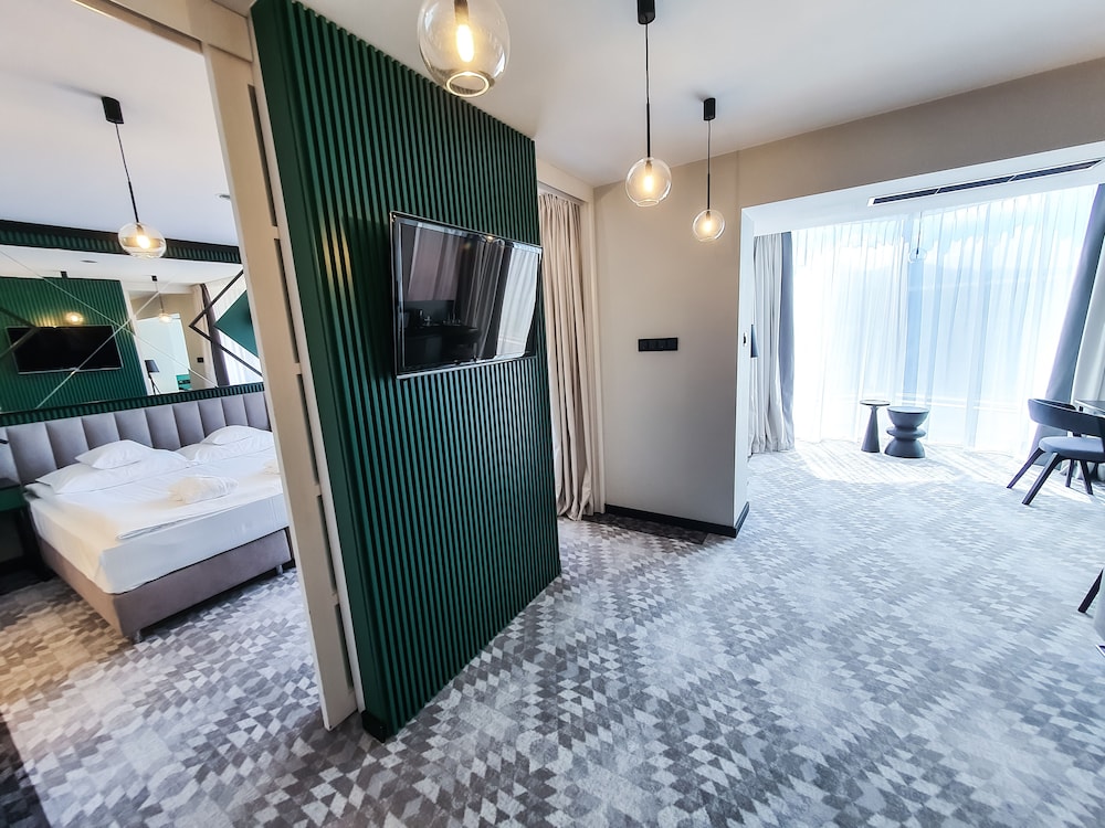Hotel Rysy 9/84