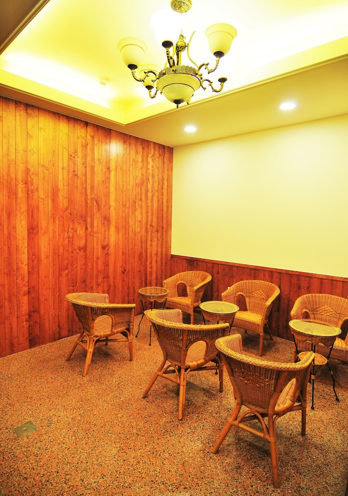 Martin Wales Hotel Kenting 49/69