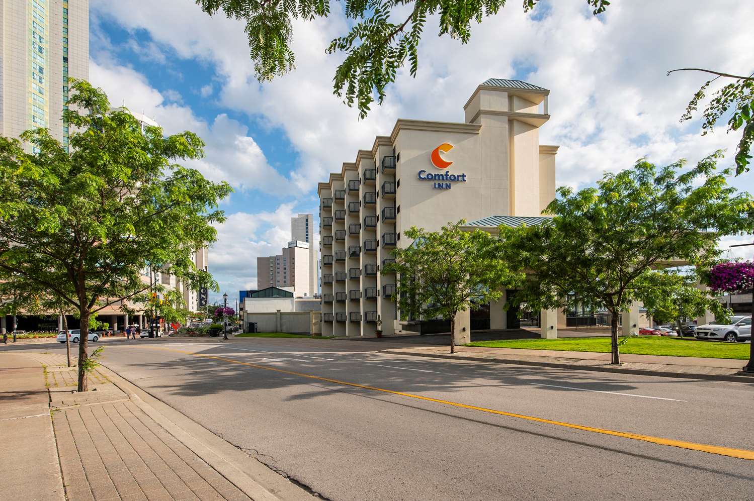 Comfort Inn Fallsview Niagara 36/37