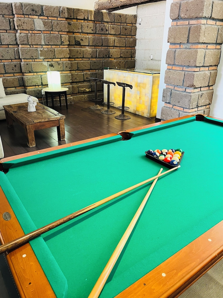 QA Hotel 25/50