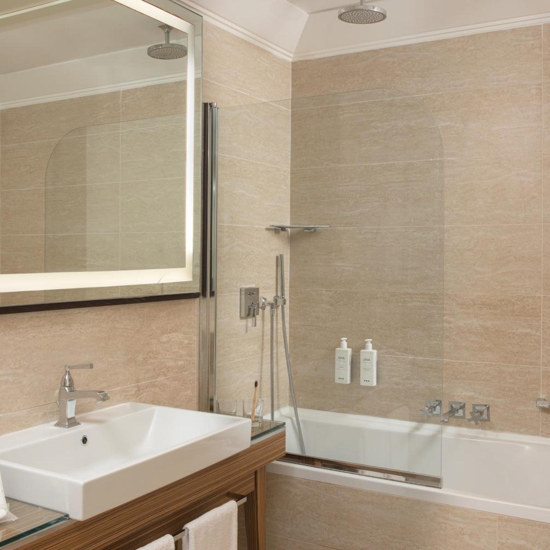 Family Suite, Suite, UNAHOTELS Deco Roma 8/12