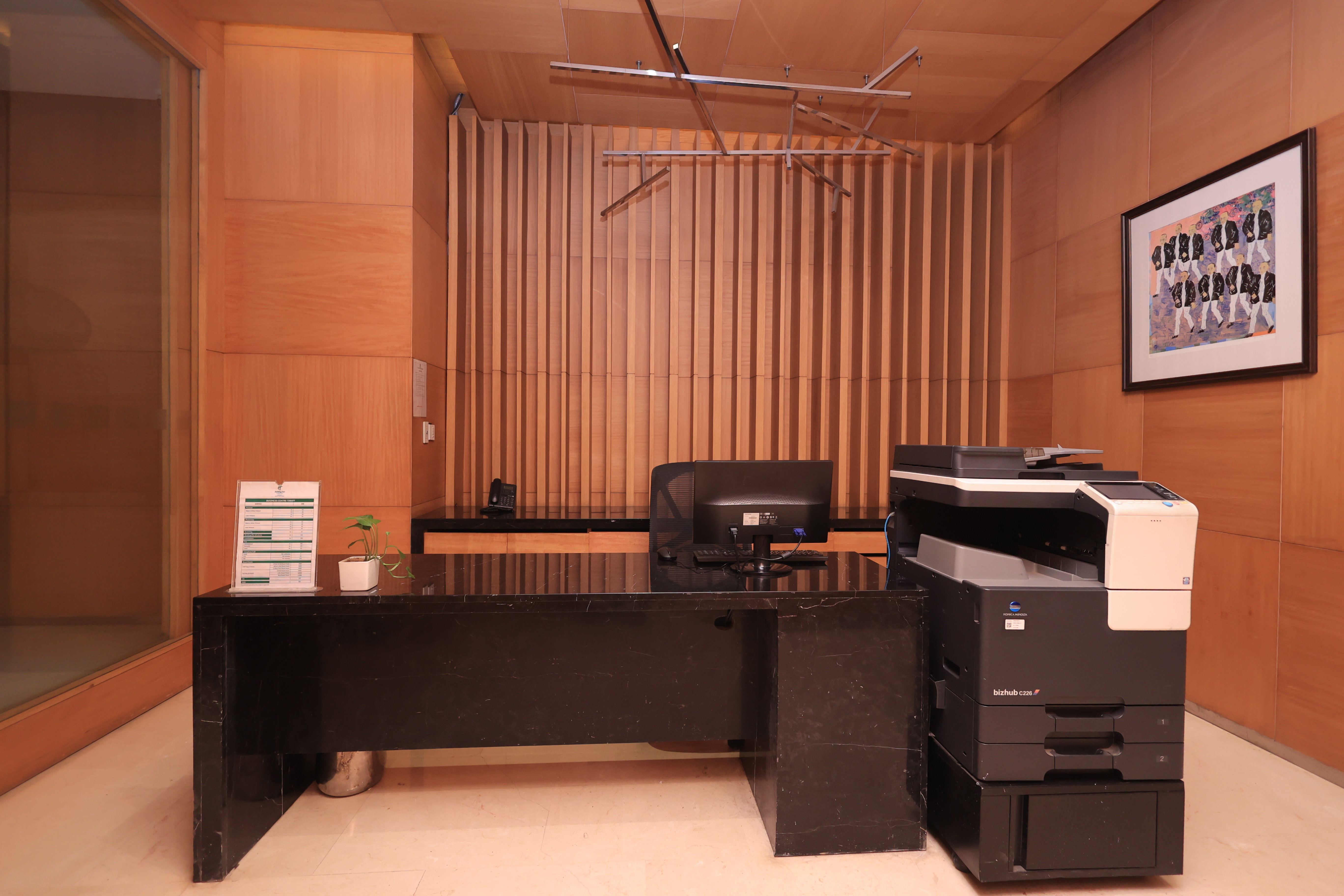 Holiday Inn New Delhi Mayur Vihar Noida 13/74