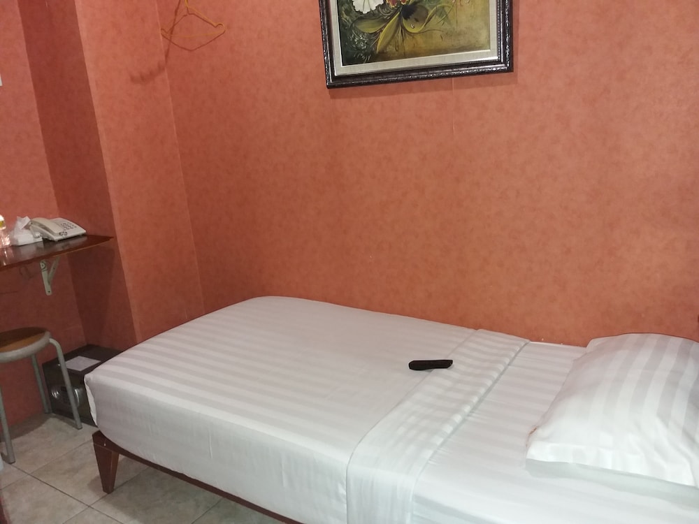Rumah Shinta 25/68