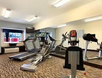 Microtel Inn & Suites by Wyndham Spring Hill/Weeki Wachee 18/30