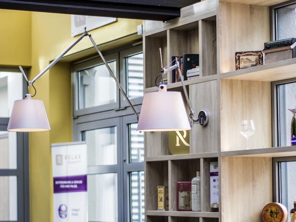MERCURE HOTEL AND RESIDENZ FRANKFURT MESSE 43/82