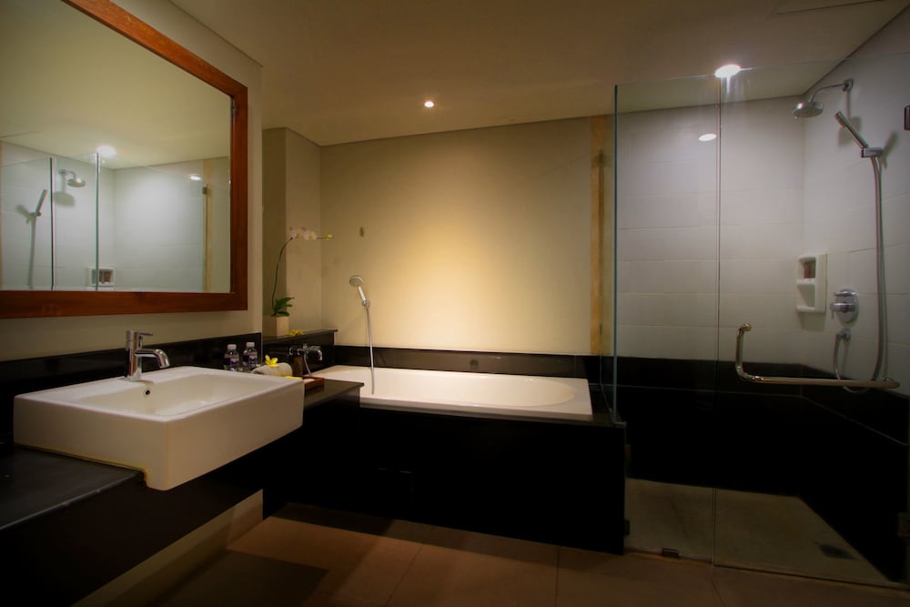 The Kirana Canggu Hotel 27/67
