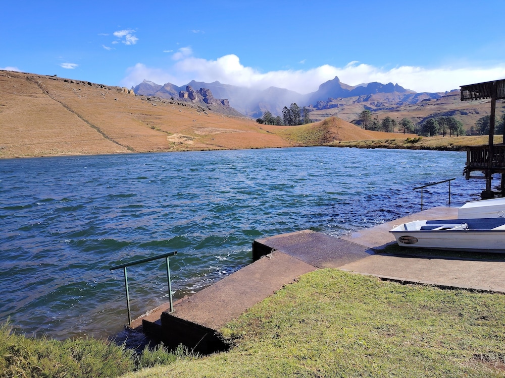 Fairways Drakensberg 45/50