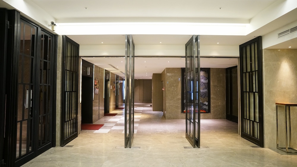 Hotel Midtown Richardson 55/64