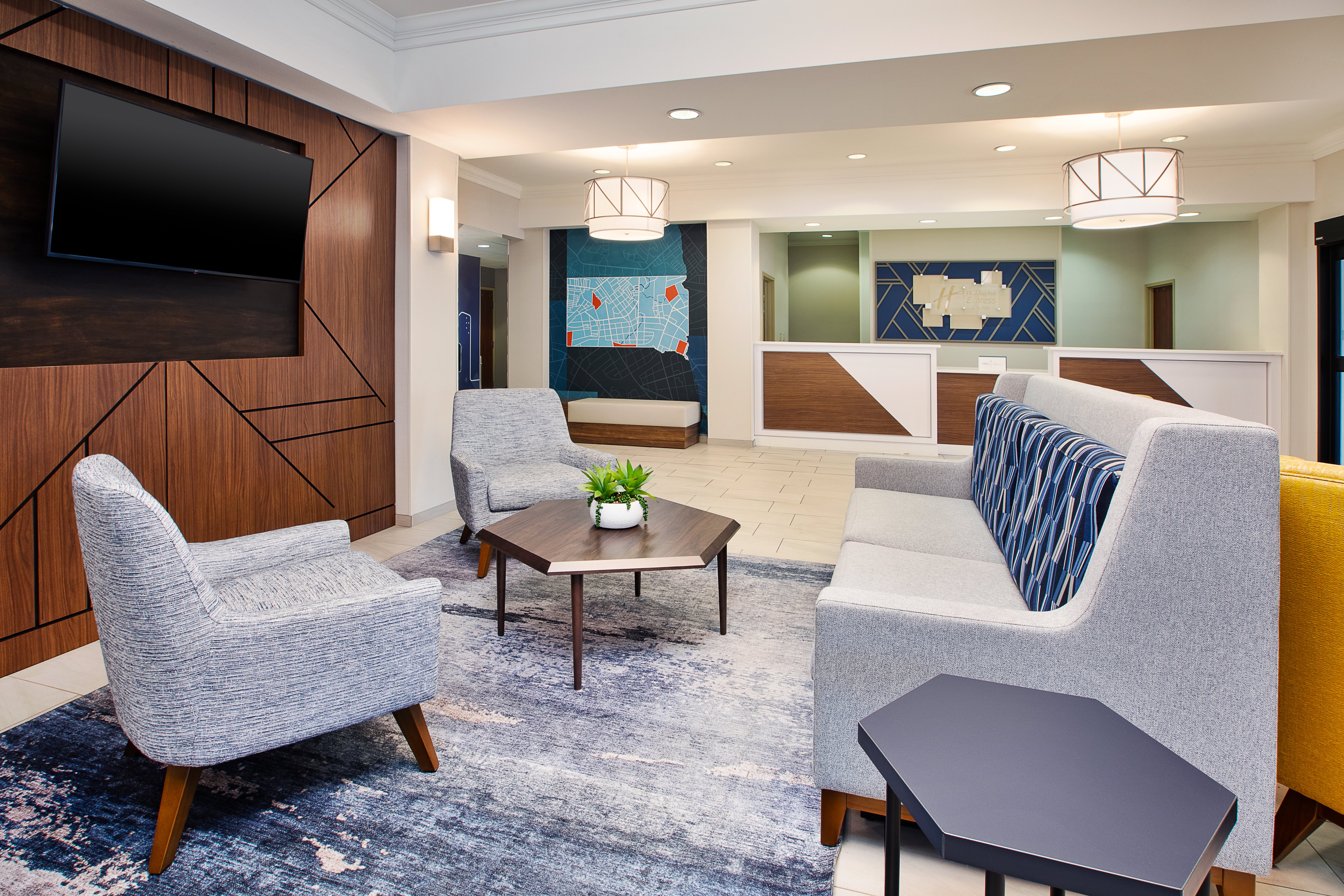 Holiday Inn Express And Suites Sioux Falls Sw 44/61