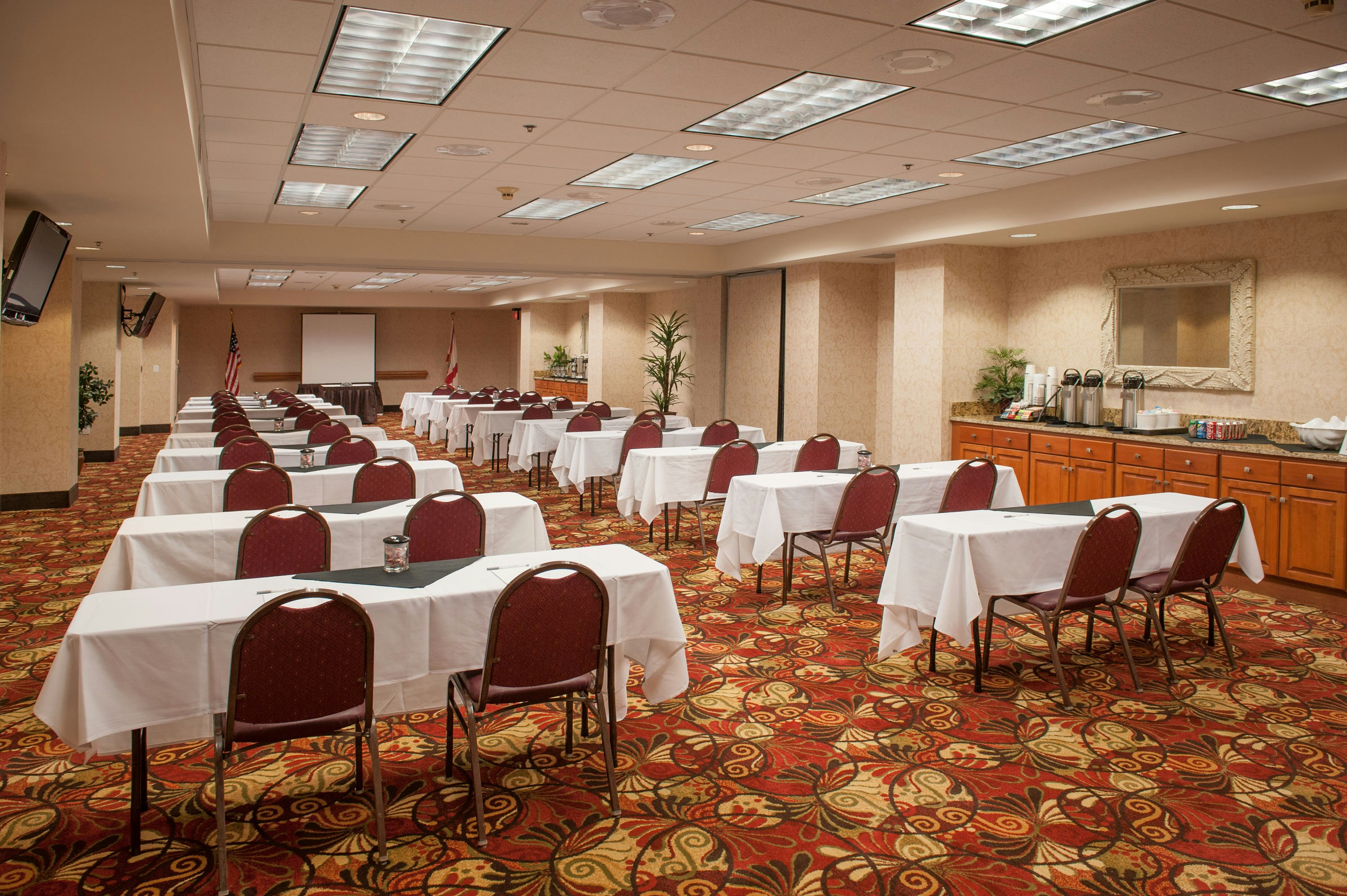 Hampton Inn Pensacola Airport Cordova Mall Area 55/68