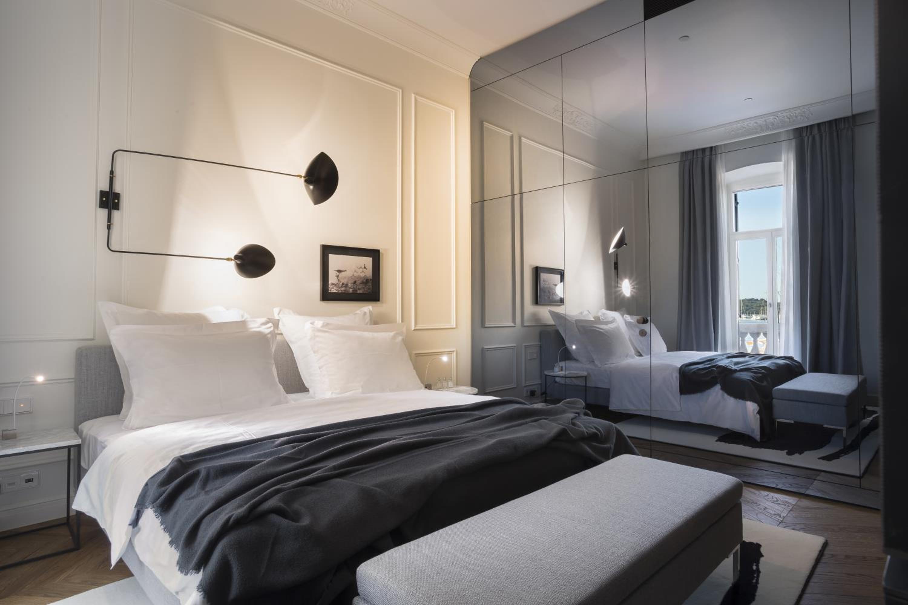 Grand, Piazza, Suite