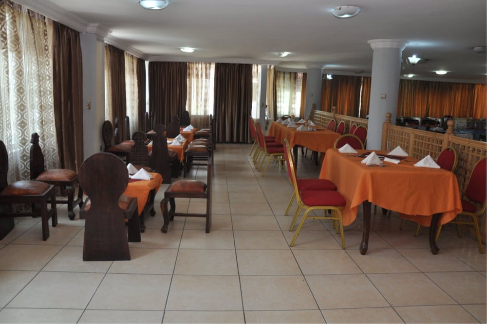 Kaleb Hotel 39/50