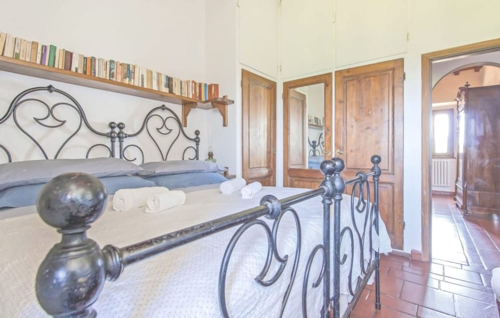Casale Le Torri 9/21