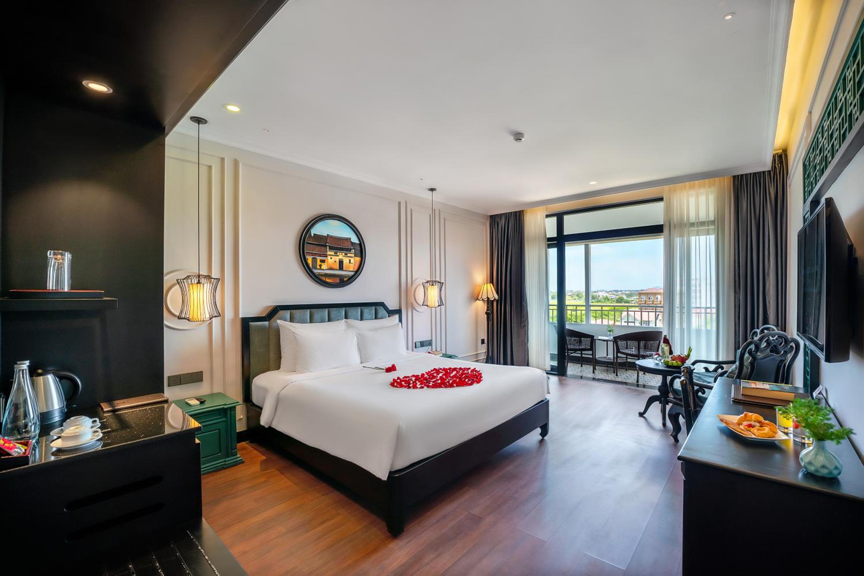 Executive, King Bed, Rice Field View, Balcony