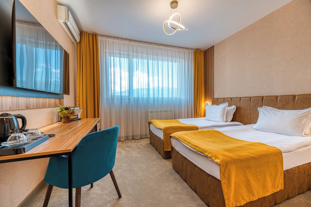 Montecito Hotel Sofia 18/73