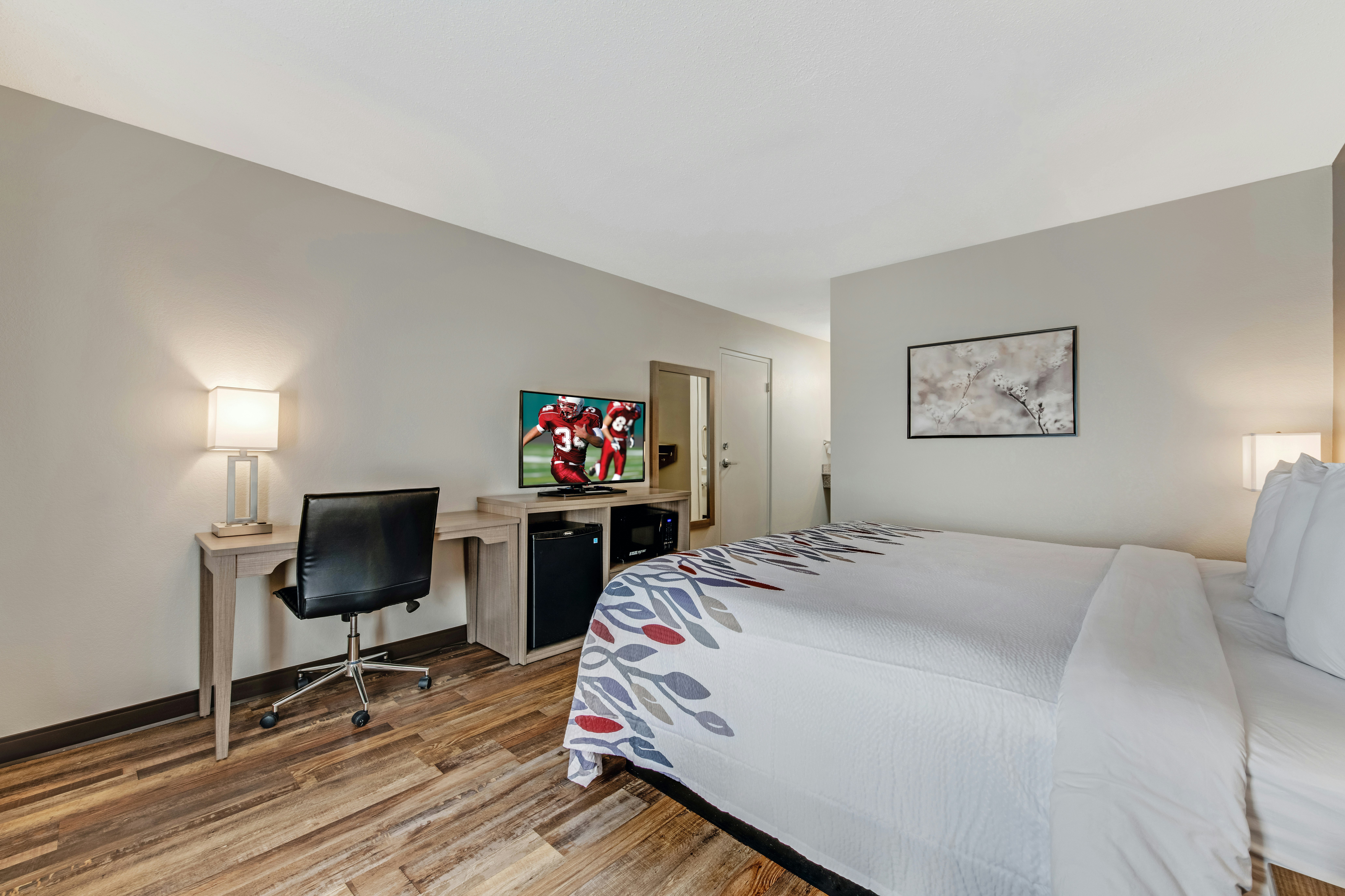 Red Roof Inn & Suites Wilkesboro 9/32