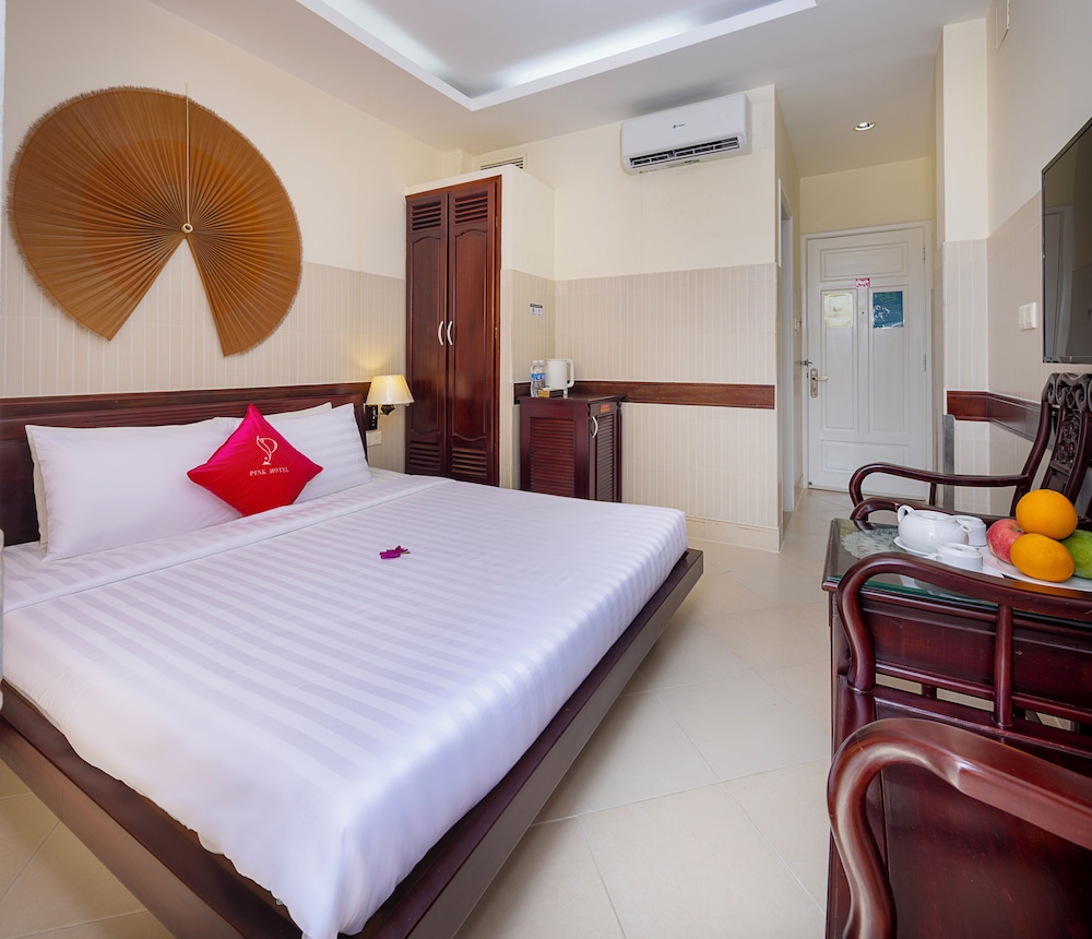 Hoang Thanh Thuy Hotel 1 14/77
