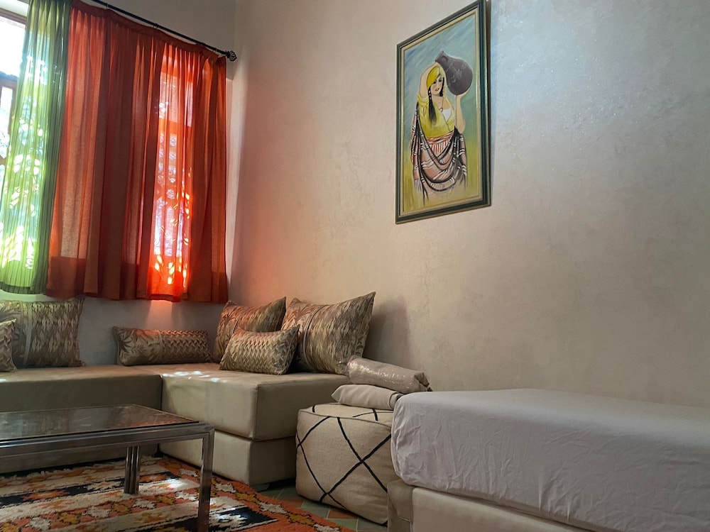 Riad Las Palmeras 33/50