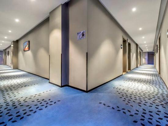 7 days premium hotel (Kaizhou District Government Plaza, Chongqing) 4/47