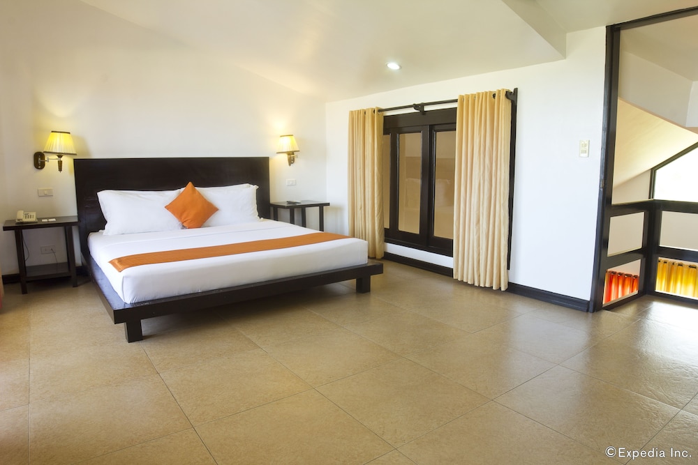 Paradise Garden Resort Hotel and Convention Center 17/50