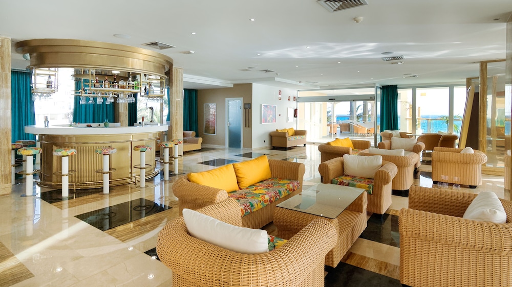 Bull Dorado Beach 30/50