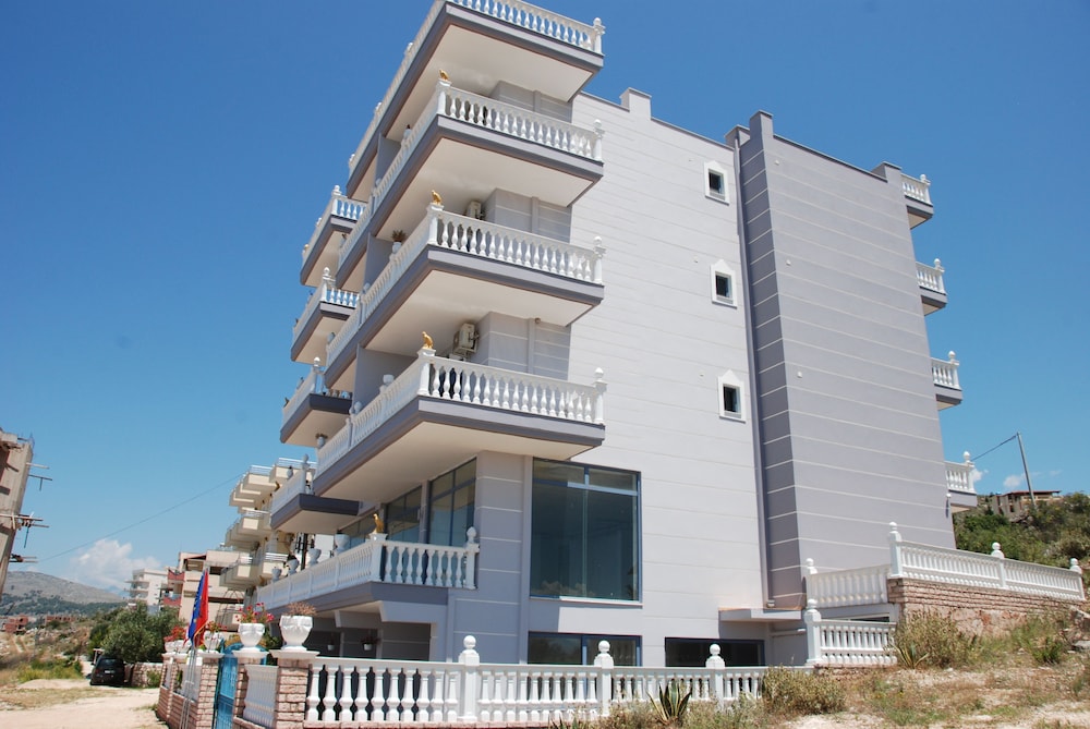 Hotel Keos 4/68