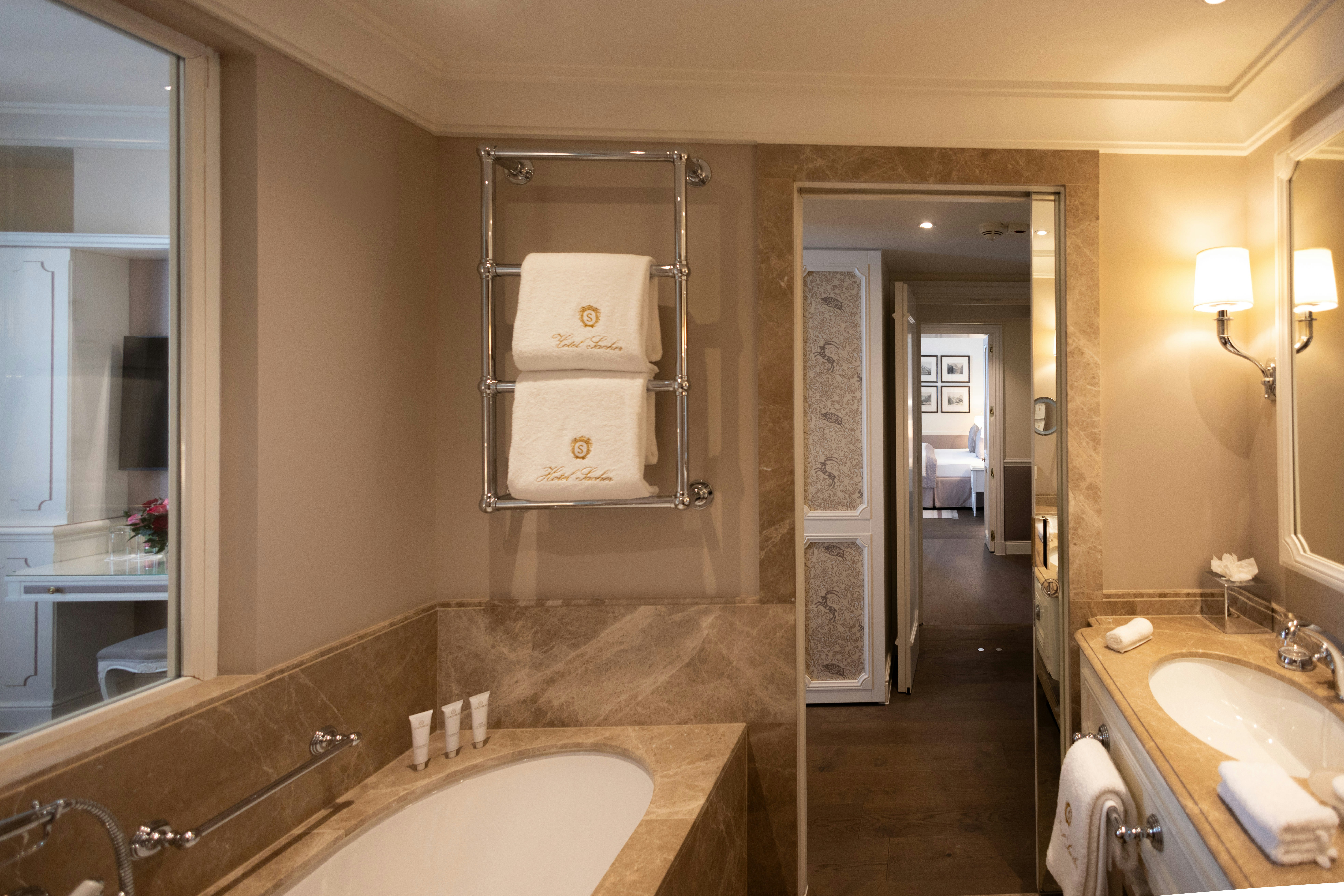 Family Suite, Hotel Sacher Salzburg 3/6