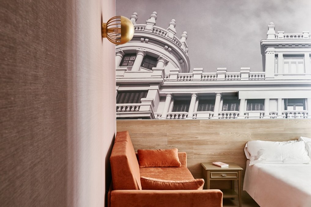 Regente Hotel 10/79